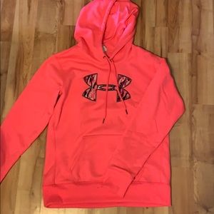 Under armor sweatshirt